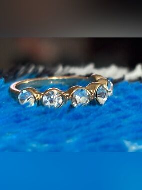 Gold plated size 4 Crystal ring